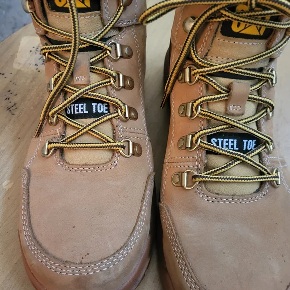 Caterpillar Tan Steel Toe Boots - Picture 1 of 8